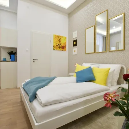 Apartment St King 11 By Hi5